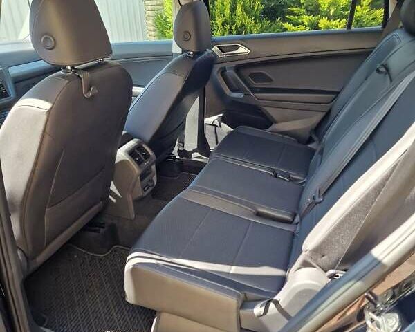 Черный Фольксваген Тигуан, объемом двигателя 1.98 л и пробегом 44 тыс. км за 24900 $, фото 20 на Automoto.ua