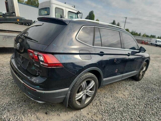 Чорний Фольксваген Тігуан, об'ємом двигуна 2 л та пробігом 80 тис. км за 4000 $, фото 2 на Automoto.ua