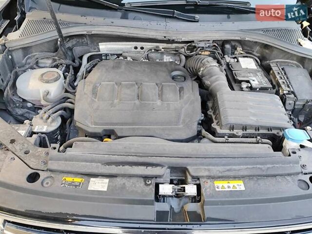 Черный Фольксваген Тигуан, объемом двигателя 1.97 л и пробегом 148 тыс. км за 35900 $, фото 18 на Automoto.ua