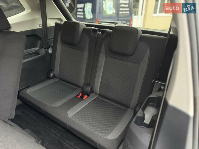 Чорний Фольксваген Тігуан, об'ємом двигуна 2 л та пробігом 232 тис. км за 14200 $, фото 35 на Automoto.ua