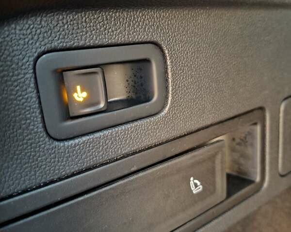 Черный Фольксваген Тигуан, объемом двигателя 1.98 л и пробегом 177 тыс. км за 26200 $, фото 42 на Automoto.ua