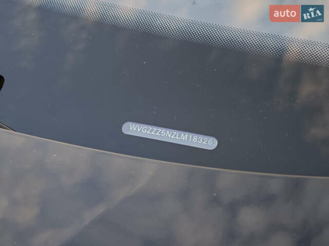 Черный Фольксваген Тигуан, объемом двигателя 2 л и пробегом 177 тыс. км за 32999 $, фото 15 на Automoto.ua