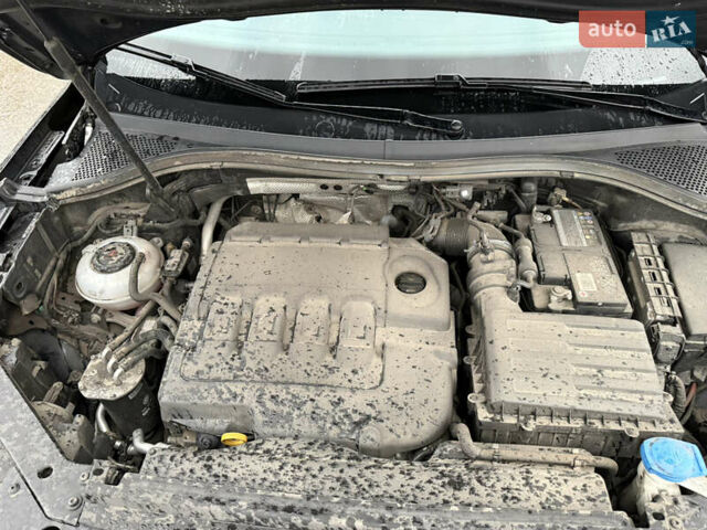 Черный Фольксваген Тигуан, объемом двигателя 1.97 л и пробегом 91 тыс. км за 30000 $, фото 2 на Automoto.ua