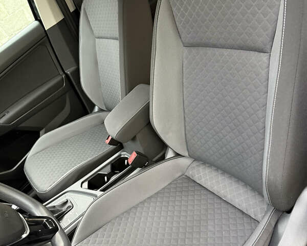 Черный Фольксваген Тигуан, объемом двигателя 1.98 л и пробегом 70 тыс. км за 17400 $, фото 28 на Automoto.ua