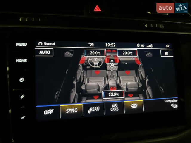 Черный Фольксваген Тигуан, объемом двигателя 1.98 л и пробегом 65 тыс. км за 41500 $, фото 4 на Automoto.ua