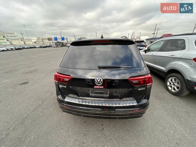 Черный Фольксваген Тигуан, объемом двигателя 1.98 л и пробегом 72 тыс. км за 15900 $, фото 6 на Automoto.ua