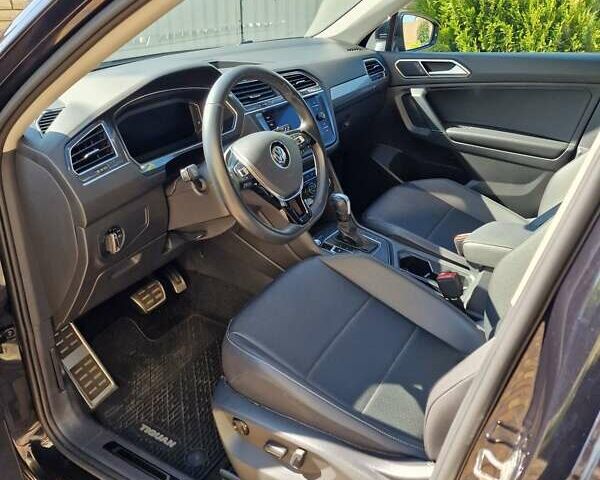 Черный Фольксваген Тигуан, объемом двигателя 1.98 л и пробегом 44 тыс. км за 24900 $, фото 9 на Automoto.ua