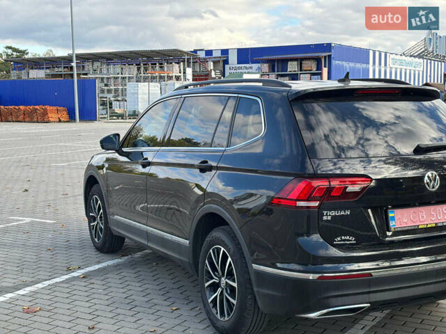 Черный Фольксваген Тигуан, объемом двигателя 2 л и пробегом 101 тыс. км за 22750 $, фото 7 на Automoto.ua
