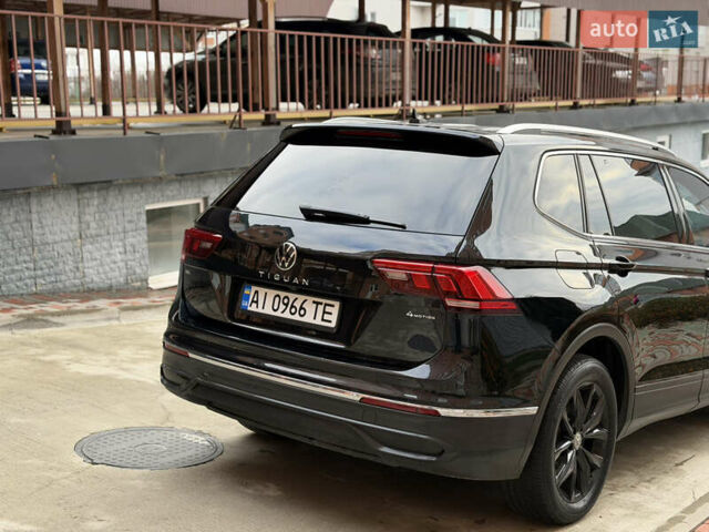 Чорний Фольксваген Тігуан, об'ємом двигуна 1.98 л та пробігом 144 тис. км за 22300 $, фото 5 на Automoto.ua