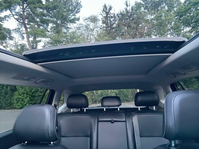 Черный Фольксваген Тигуан, объемом двигателя 2 л и пробегом 19 тыс. км за 5800 $, фото 12 на Automoto.ua