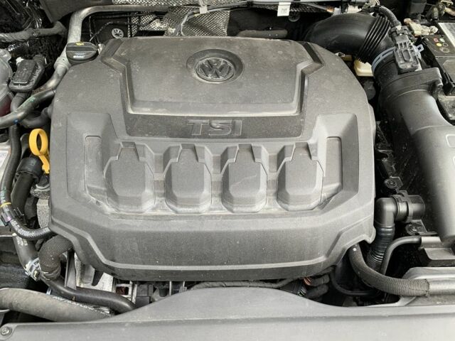 Черный Фольксваген Тигуан, объемом двигателя 2 л и пробегом 23 тыс. км за 37700 $, фото 12 на Automoto.ua