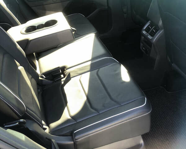 Черный Фольксваген Тигуан, объемом двигателя 1.98 л и пробегом 75 тыс. км за 34699 $, фото 8 на Automoto.ua