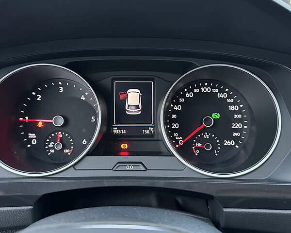 Черный Фольксваген Тигуан, объемом двигателя 1.97 л и пробегом 93 тыс. км за 30900 $, фото 12 на Automoto.ua