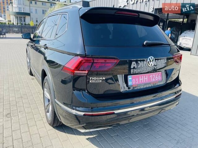 Чорний Фольксваген Тігуан, об'ємом двигуна 1.97 л та пробігом 300 тис. км за 28500 $, фото 8 на Automoto.ua