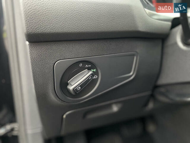 Чорний Фольксваген Тігуан, об'ємом двигуна 1.98 л та пробігом 44 тис. км за 19750 $, фото 23 на Automoto.ua