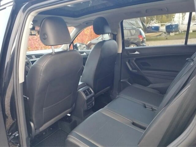 Черный Фольксваген Тигуан, объемом двигателя 2 л и пробегом 75 тыс. км за 11300 $, фото 8 на Automoto.ua