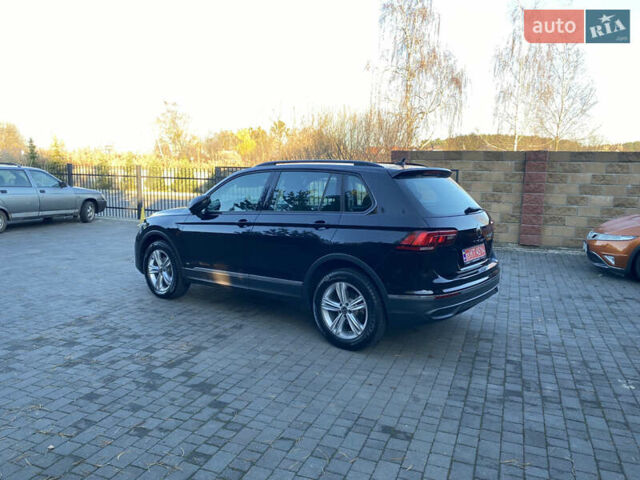 Черный Фольксваген Тигуан, объемом двигателя 1.97 л и пробегом 186 тыс. км за 29990 $, фото 4 на Automoto.ua
