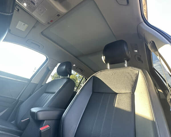 Черный Фольксваген Тигуан, объемом двигателя 1.98 л и пробегом 85 тыс. км за 25000 $, фото 6 на Automoto.ua