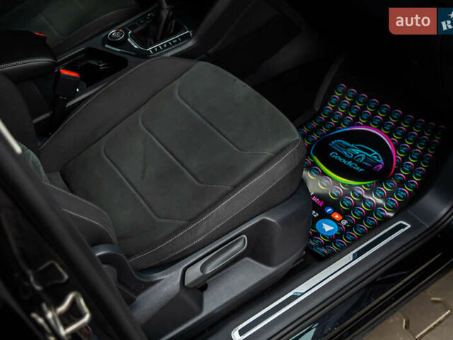 Чорний Фольксваген Тігуан, об'ємом двигуна 1.97 л та пробігом 186 тис. км за 33500 $, фото 38 на Automoto.ua