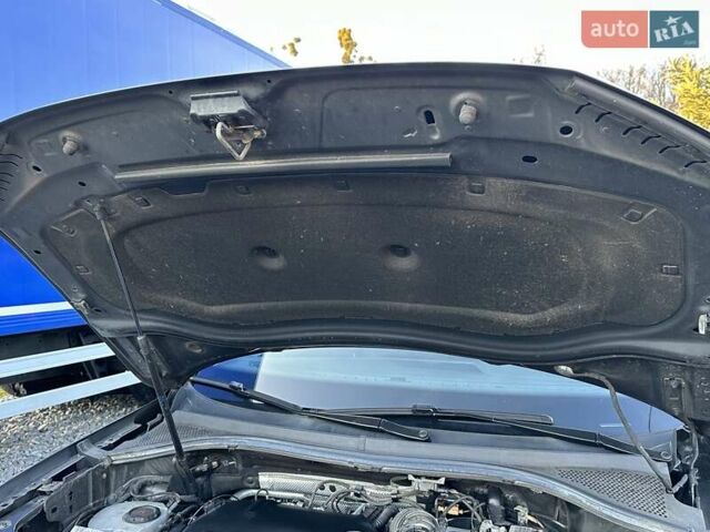 Черный Фольксваген Тигуан, объемом двигателя 2 л и пробегом 180 тыс. км за 29550 $, фото 118 на Automoto.ua