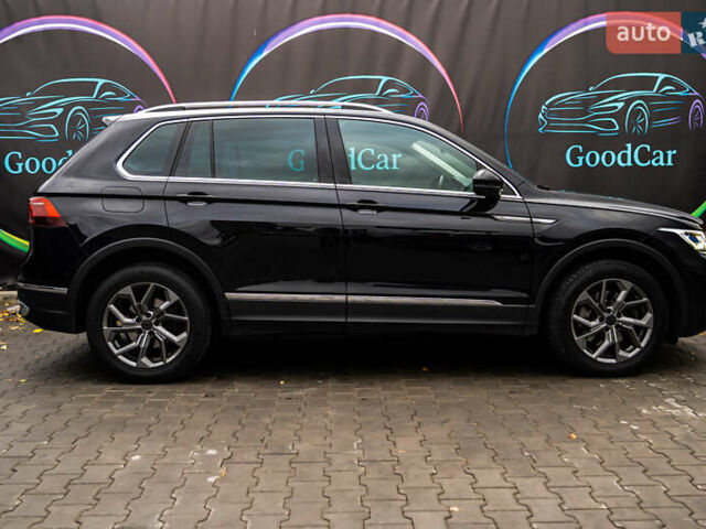 Чорний Фольксваген Тігуан, об'ємом двигуна 1.97 л та пробігом 186 тис. км за 33500 $, фото 16 на Automoto.ua