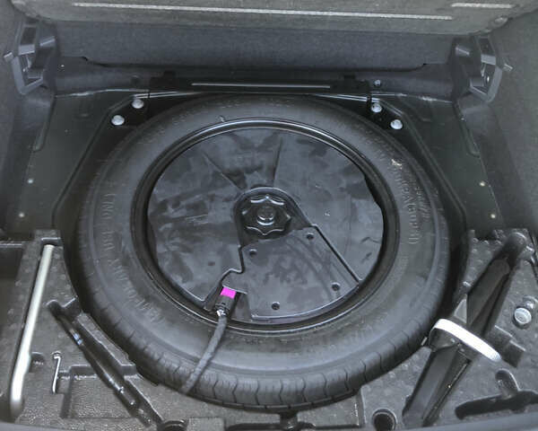 Черный Фольксваген Тигуан, объемом двигателя 1.98 л и пробегом 75 тыс. км за 34699 $, фото 11 на Automoto.ua