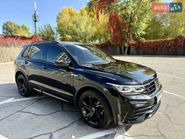 Черный Фольксваген Тигуан, объемом двигателя 1.98 л и пробегом 65 тыс. км за 35900 $, фото 1 на Automoto.ua