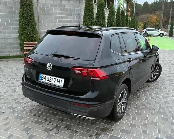 Черный Фольксваген Тигуан, объемом двигателя 1.98 л и пробегом 100 тыс. км за 19500 $, фото 5 на Automoto.ua