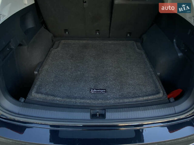 Чорний Фольксваген Тігуан, об'ємом двигуна 1.98 л та пробігом 62 тис. км за 22200 $, фото 22 на Automoto.ua