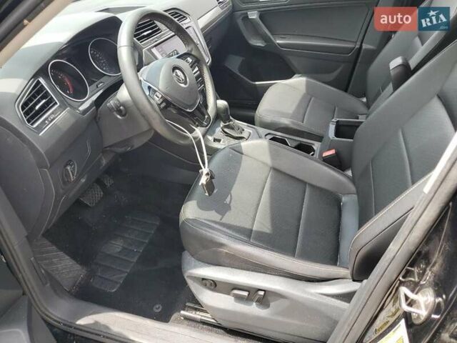 Черный Фольксваген Тигуан, объемом двигателя 1.98 л и пробегом 66 тыс. км за 3900 $, фото 6 на Automoto.ua