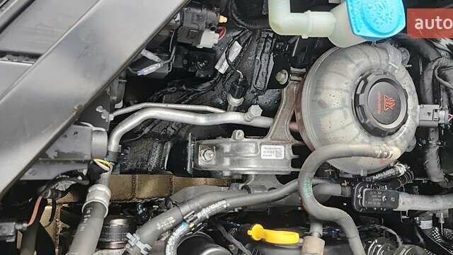 Чорний Фольксваген Тігуан, об'ємом двигуна 2 л та пробігом 123 тис. км за 22500 $, фото 14 на Automoto.ua