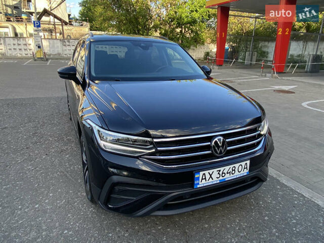 Чорний Фольксваген Тігуан, об'ємом двигуна 1.98 л та пробігом 62 тис. км за 22200 $, фото 10 на Automoto.ua