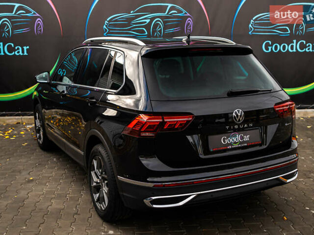 Чорний Фольксваген Тігуан, об'ємом двигуна 1.97 л та пробігом 186 тис. км за 33500 $, фото 25 на Automoto.ua