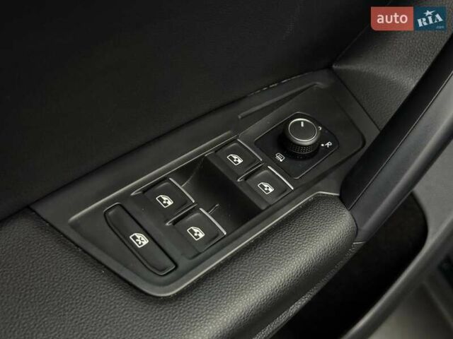 Черный Фольксваген Тигуан, объемом двигателя 1.98 л и пробегом 90 тыс. км за 21500 $, фото 27 на Automoto.ua