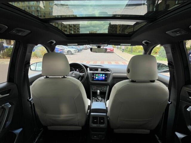 Чорний Фольксваген Тігуан, об'ємом двигуна 2 л та пробігом 123 тис. км за 22000 $, фото 8 на Automoto.ua