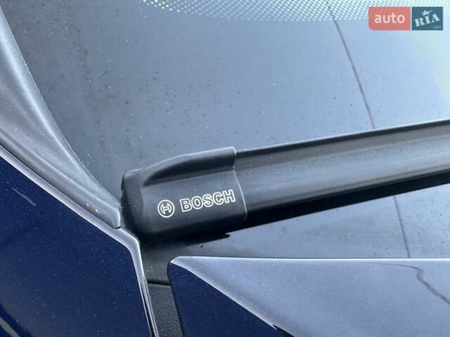 Черный Фольксваген Тигуан, объемом двигателя 2 л и пробегом 180 тыс. км за 29550 $, фото 32 на Automoto.ua