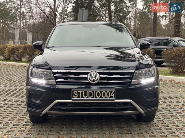 Чорний Фольксваген Тігуан, об'ємом двигуна 1.98 л та пробігом 44 тис. км за 18200 $, фото 6 на Automoto.ua