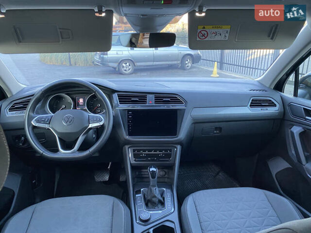Черный Фольксваген Тигуан, объемом двигателя 1.97 л и пробегом 186 тыс. км за 29990 $, фото 14 на Automoto.ua