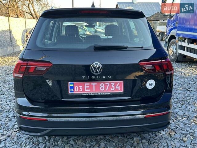 Черный Фольксваген Тигуан, объемом двигателя 2 л и пробегом 180 тыс. км за 29550 $, фото 6 на Automoto.ua