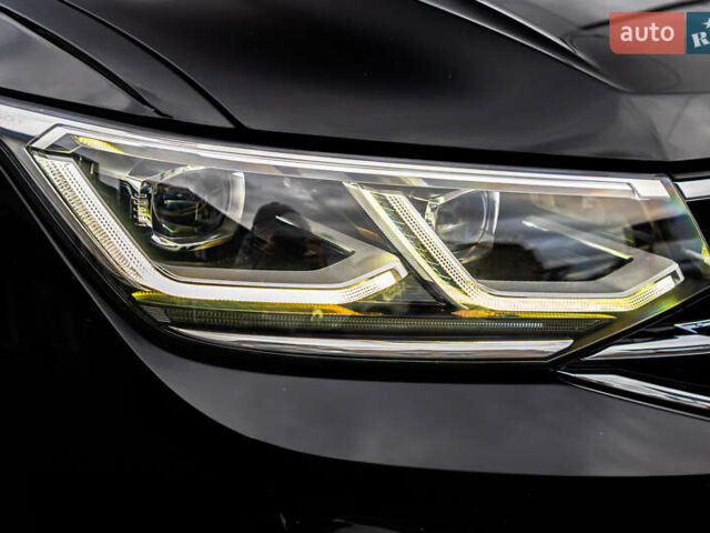 Чорний Фольксваген Тігуан, об'ємом двигуна 1.97 л та пробігом 186 тис. км за 33500 $, фото 9 на Automoto.ua