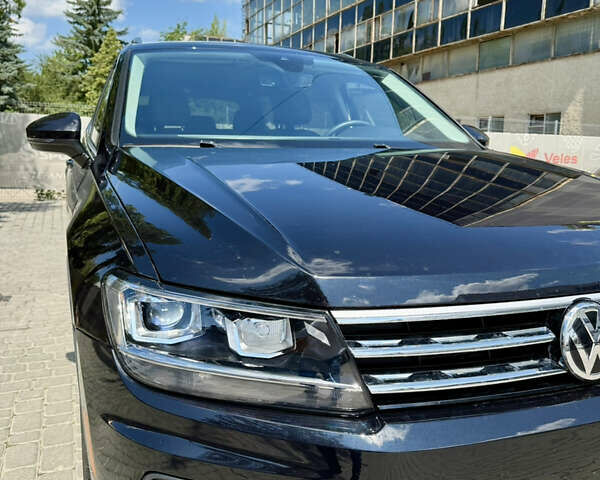 Черный Фольксваген Тигуан, объемом двигателя 1.98 л и пробегом 128 тыс. км за 23000 $, фото 15 на Automoto.ua