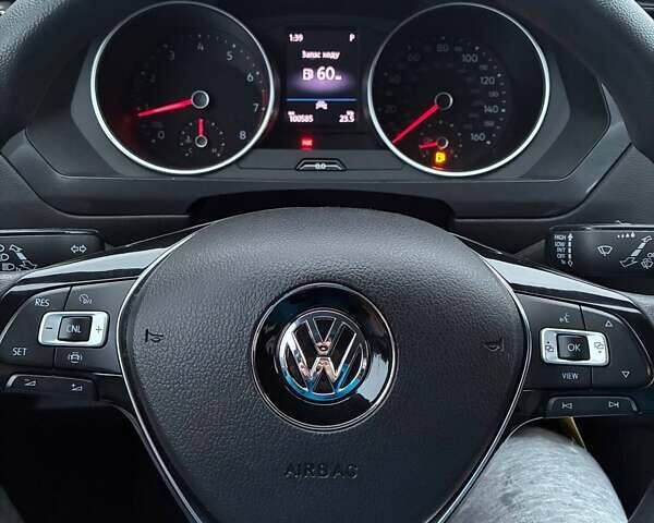 Черный Фольксваген Тигуан, объемом двигателя 1.98 л и пробегом 100 тыс. км за 19500 $, фото 13 на Automoto.ua