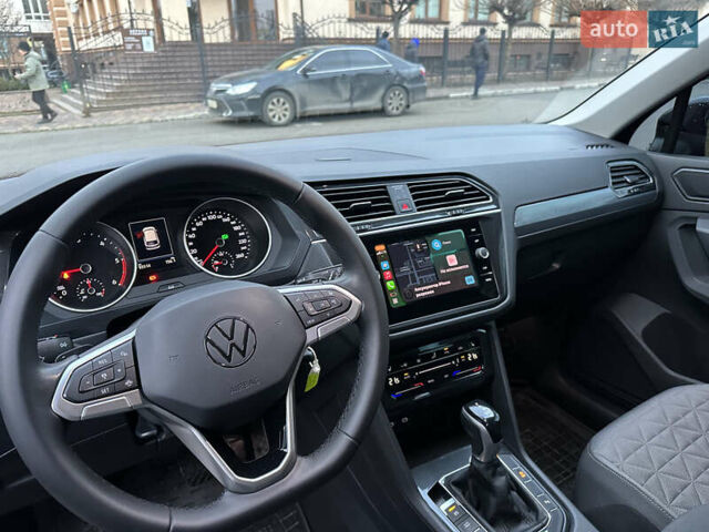 Черный Фольксваген Тигуан, объемом двигателя 1.97 л и пробегом 93 тыс. км за 30900 $, фото 13 на Automoto.ua