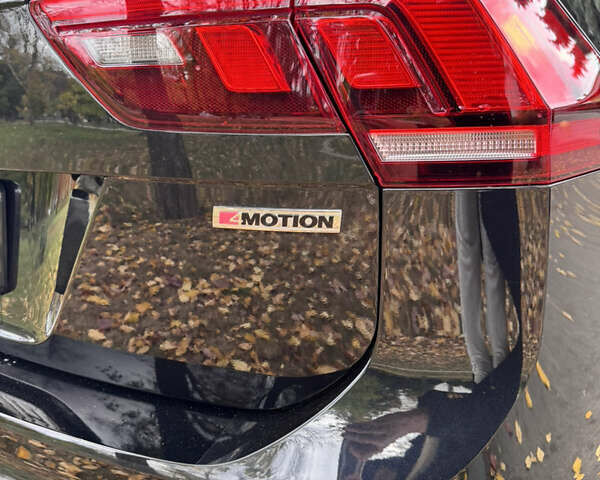 Черный Фольксваген Тигуан, объемом двигателя 1.98 л и пробегом 126 тыс. км за 24500 $, фото 6 на Automoto.ua