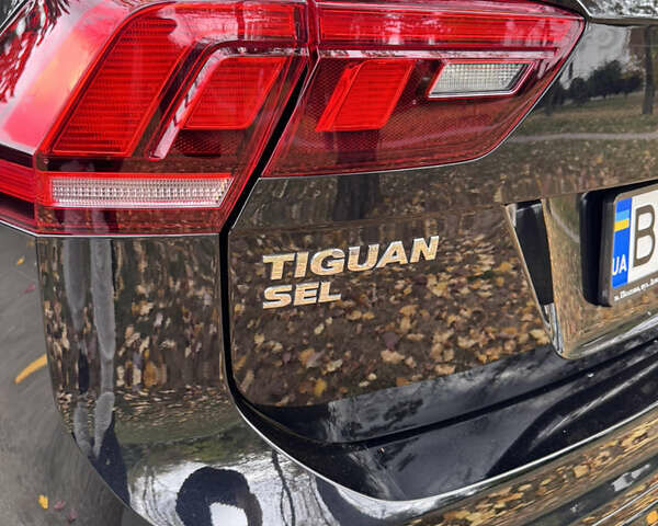 Черный Фольксваген Тигуан, объемом двигателя 1.98 л и пробегом 126 тыс. км за 24500 $, фото 7 на Automoto.ua