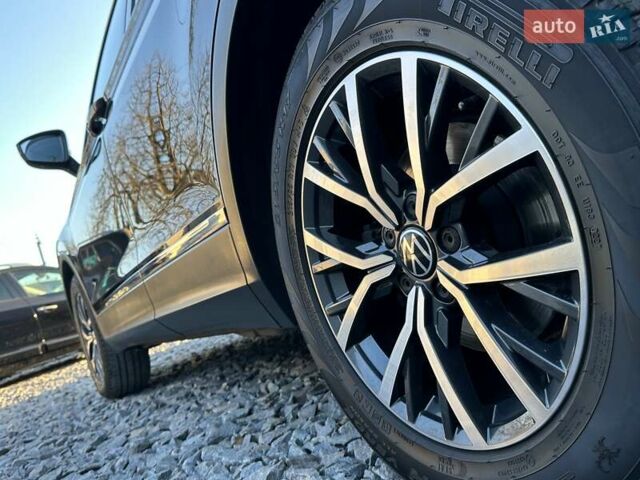 Черный Фольксваген Тигуан, объемом двигателя 2 л и пробегом 180 тыс. км за 29550 $, фото 21 на Automoto.ua