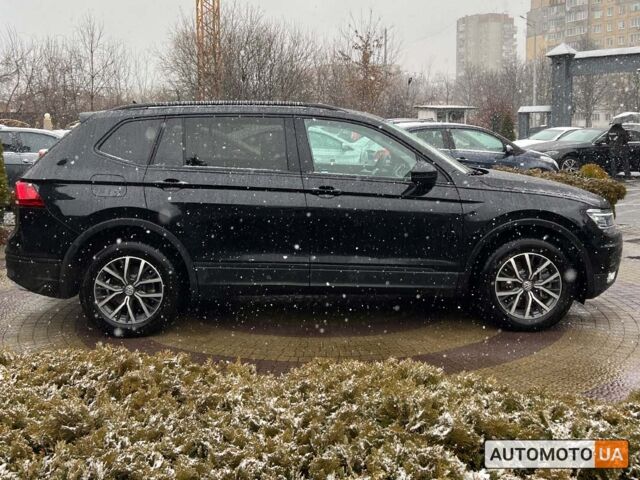 Чорний Фольксваген Тігуан, об'ємом двигуна 2 л та пробігом 37 тис. км за 25800 $, фото 7 на Automoto.ua