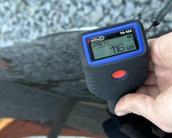 Черный Фольксваген Тигуан, объемом двигателя 2 л и пробегом 180 тыс. км за 29550 $, фото 135 на Automoto.ua