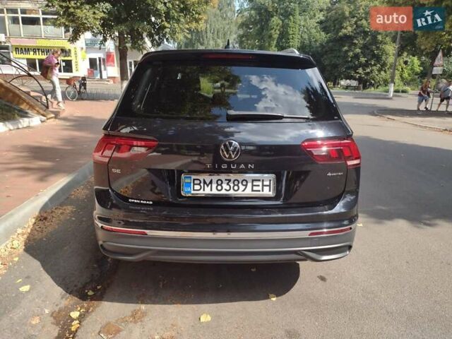 Черный Фольксваген Тигуан, объемом двигателя 2 л и пробегом 27 тыс. км за 25600 $, фото 1 на Automoto.ua