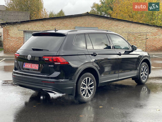 Чорний Фольксваген Тігуан, об'ємом двигуна 1.98 л та пробігом 44 тис. км за 19750 $, фото 12 на Automoto.ua